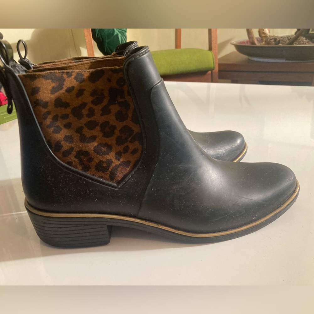 Kate Spade rain boot